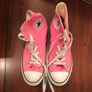 High top pink converse